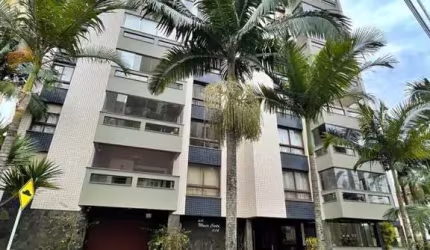 Apartamento 03 Dorm à venda no Bairro Centro com 153 m² de área privativa - 1 vaga de garagem