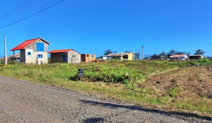 Terreno à venda no Bairro Praia Sumaré I com 300 m² de área privativa