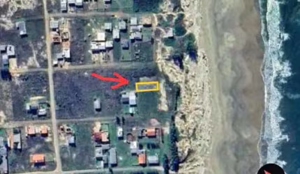 Terreno à venda no Bairro Xangri-lá dos Mares com 300 m² de área privativa