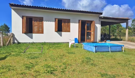 Casa 02 Dorm à venda no Bairro Bella Torres com 75 m² de área privativa - 1 vaga de garagem