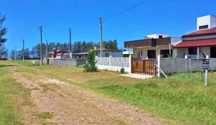 Terreno à venda no Bairro Xangri-lá dos Mares com 300 m² de área privativa
