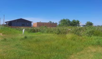 Terreno à venda no Bairro Praia Azul com 350 m² de área privativa