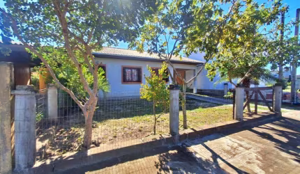 Casa 03 Dorm à venda no Bairro Bella Torres com 100 m² de área privativa - 1 vaga de garagem
