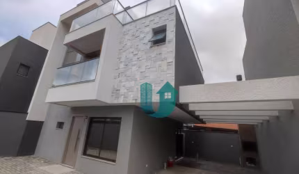 Casas triplex de alto padrão com 3 suites e muito espaço - Jardim das Américas