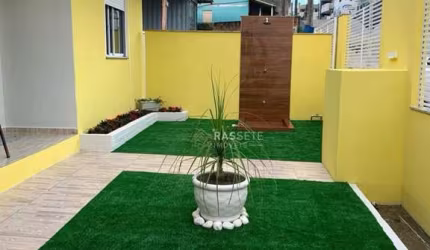 CASAS EM BOMBINHAS APENAS 500 METROS DO MAR