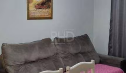 Apartamento no Conjunto Tiradentes.