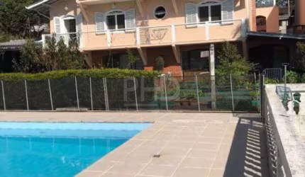 Sobrado à venda, 4 quartos, 2 suítes, 4 vagas, Rio Grande - São Bernardo do Campo/SP