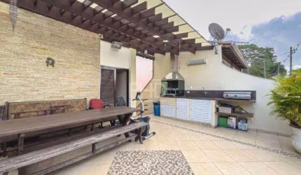 Sobrado à Venda, 160m², 05 Quartos, 3 Banheiros, Área Gourmet com Churrasqueira, 3 Vagas, Paulicéia, São Bernardo do Campo