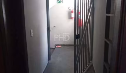 Sala Comercial 90m² Bairro dos Casas Frente