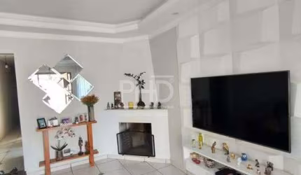 Casa à venda, 3 quartos, 2 suítes, 6 vagas, Taboão - São Bernardo do Campo/SP