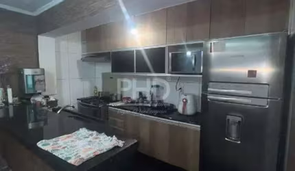 Sobrado à venda, 4 quartos, 2 suítes, 2 vagas, Taboão - São Bernardo do Campo/SP
