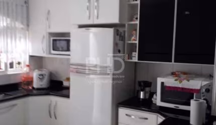 Sobrado à venda, 3 quartos, 2 vagas, Jardim Las Vegas - Santo André/SP