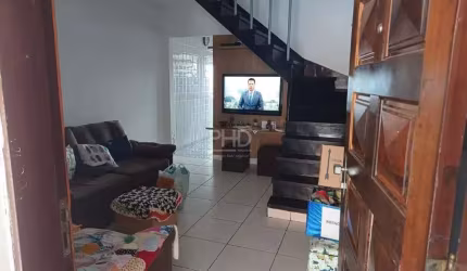 Casa Aconchegante à Venda no Bairro Olímpico, São Caetano do Sul!