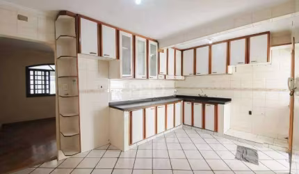 Sobrado à venda, 3 quartos, 2 vagas, Anchieta - São Bernardo do Campo/SP