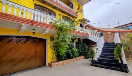 Sobrado de Alto Padrão 478 m², Vila Euclides - São Bernardo do Campo - SP.