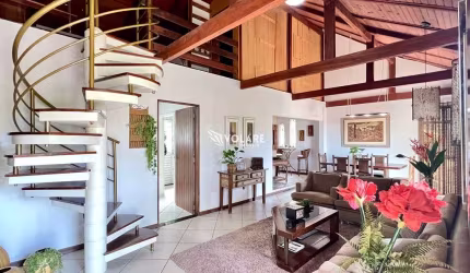 Casa 4 Quartos e 4 banheiros à Venda, próximo centro de Gaspar por R$ 750.000