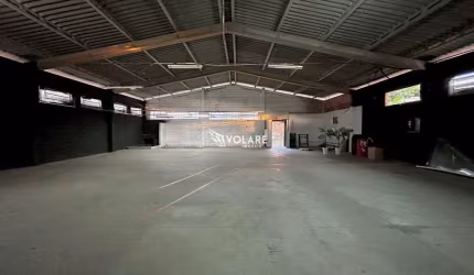 Amplo Galpão Comercial para Locação | Bairro Velha – Blumenau/SC