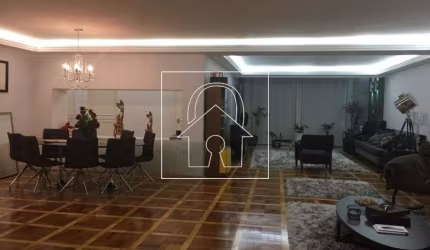 Apartamento de 230m² à venda no Jardim Paulista