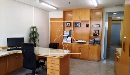Excelente conjunto comercial de 105m² ao lado do Tribunal de Justiça
