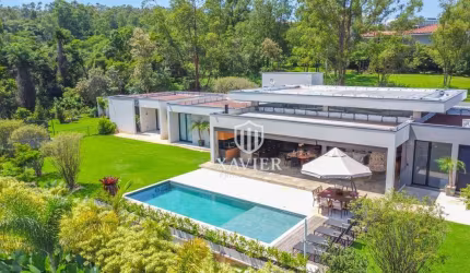 Casa Térrea Contemporânea no Terras de São José II – 5 Suítes, Academia Privativa e Vista Deslumbrante para a Mata!