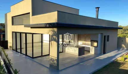 Casa Assobradada à Venda no Condomínio Alphaville Castello Itu – 3 Suítes, Escritório e Spa | Luxo, Modernidade e Conforto