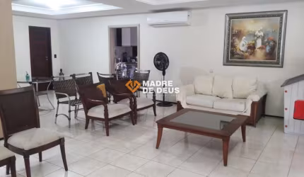 Casa com 3 quartos à venda na Rua Desembargador Avelar, 1007, Cidade dos Funcionários, Fortaleza por R$ 2.200.000