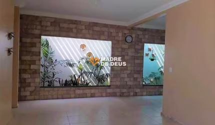 Casa com 4 quartos à venda na Rua Magistrado Pompeu, 687, Cocó, Fortaleza por R$ 699.000