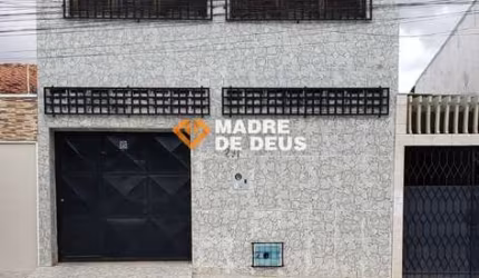 Casa em condomínio fechado com 4 quartos à venda na Avenida Independência, 231, Quintino Cunha, Fortaleza por R$ 550.000