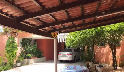 Casa com 3 quartos à venda na Rua Joaquim Lima, 917, Papicu, Fortaleza por R$ 850.000