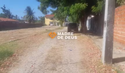 Terreno à venda na Mestre Evangelista, 447, Centro, Aquiraz por R$ 92.000