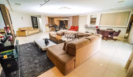 Apartamento com 4 quartos para alugar na Rua Jornalista César Magalhães, 550, Guararapes, Fortaleza por R$ 14.000