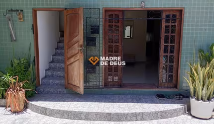 Casa em condomínio fechado com 4 quartos à venda na Avenida Francisco Sá, 2083, Jacarecanga, Fortaleza por R$ 1.100.000