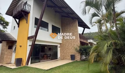 Casa em condomínio fechado com 3 quartos à venda na Pe. Perdigão Sampaio, 1, Centro, Guaramiranga por R$ 1.800.000