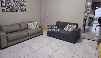 Casa em condomínio fechado com 4 quartos à venda na Rua Carapinima, 2653, Benfica, Fortaleza por R$ 500.000