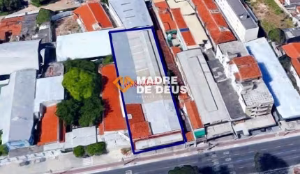 Barracão / Galpão / Depósito à venda na Avenida Bezerra de Menezes, 1696, São Gerardo, Fortaleza por R$ 3.000.000