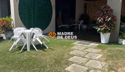 Casa em condomínio fechado com 3 quartos à venda na Jorge Acurcio, 230, Vila União, Fortaleza por R$ 1.200.000