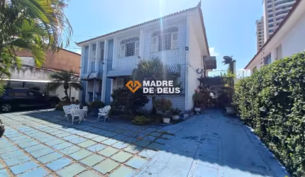 Casa em condomínio fechado com 8 quartos à venda na Rua Barão de Aratanha, 884, José Bonifácio, Fortaleza por R$ 2.100.000