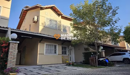 Casa em condomínio fechado com 3 quartos à venda na Benvinda, 133, Passaré, Fortaleza por R$ 600.000