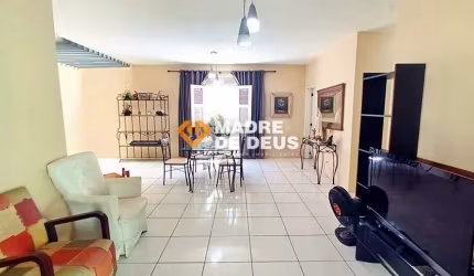 Casa em condomínio fechado com 4 quartos à venda na Rua Padre Januário Campos, 215, Parque Manibura, Fortaleza por R$ 820.000