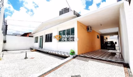 Casa em condomínio fechado com 4 quartos à venda na Professor Raimundo Vítor, 180, Parquelândia, Fortaleza por R$ 1.900.000
