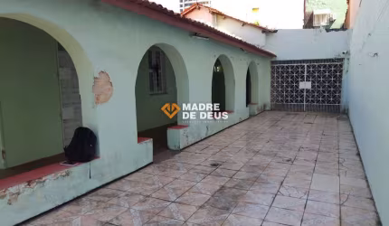 Casa em condomínio fechado com 5 quartos à venda na Jaime Benévolo, 902, José Bonifácio, Fortaleza por R$ 650.000