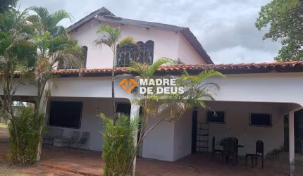 Casa com 6 quartos à venda na Edísio Facó, 1000, Mangabeira, Eusébio por R$ 1.200.000