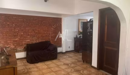Excelente Casa no melhor ponto de Santa Teresa