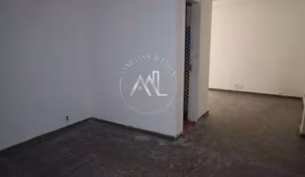 Excelente sala comercial no Centro do Rio, com piso em granito e extremamente espaçosa!!