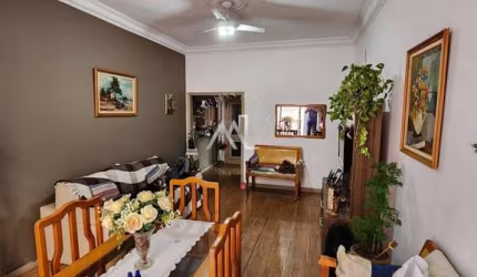 Excelente apartamento na Tijuca, 3 quartos com dependência completa