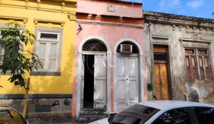 Excelente Loja, em imóvel TOMBADO, na Cidade Nova