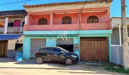 Ótima Casa, com 3 quartos, sendo 2 suítes, extremamente ampla, na Região dos Lagos