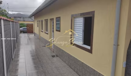 Casa para Venda em Itanhaém, Nova Itanhaém, 2 dormitórios, 1 suíte, 1 banheiro, 2 vagas