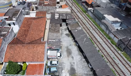 VENDE-SE IMÓVEL COM GRANDE POTENCIAL NO CENTRO DE MOGI DAS CRUZES/SP
