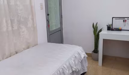 Casa Térrea em Taboão  -  Diadema